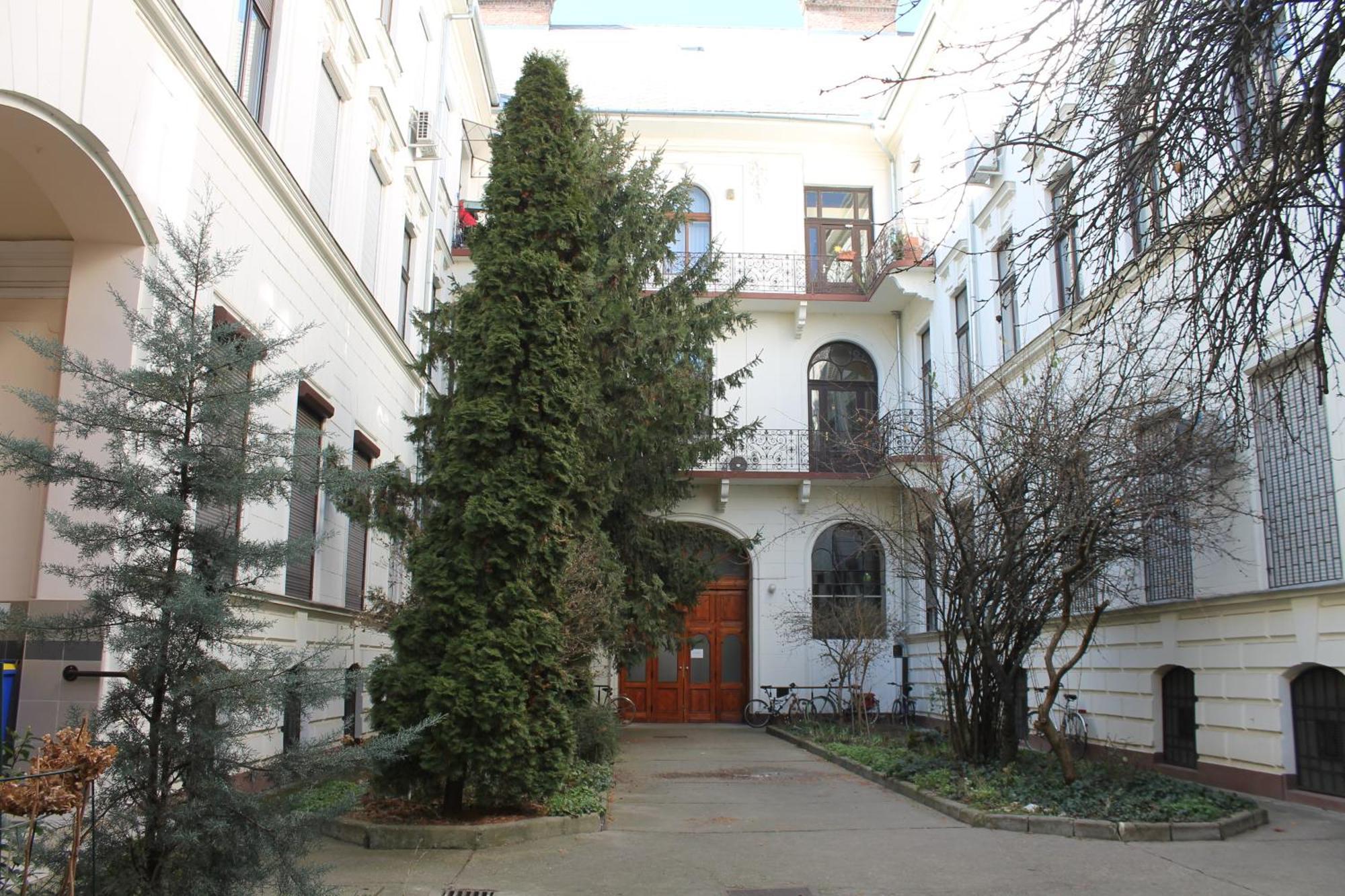 Dolce Vita Apartman Debrecen Eksteriør billede